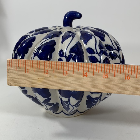 Vintage Blue White Handpainted Porcelain Pumpkin - Picture 10 of 10